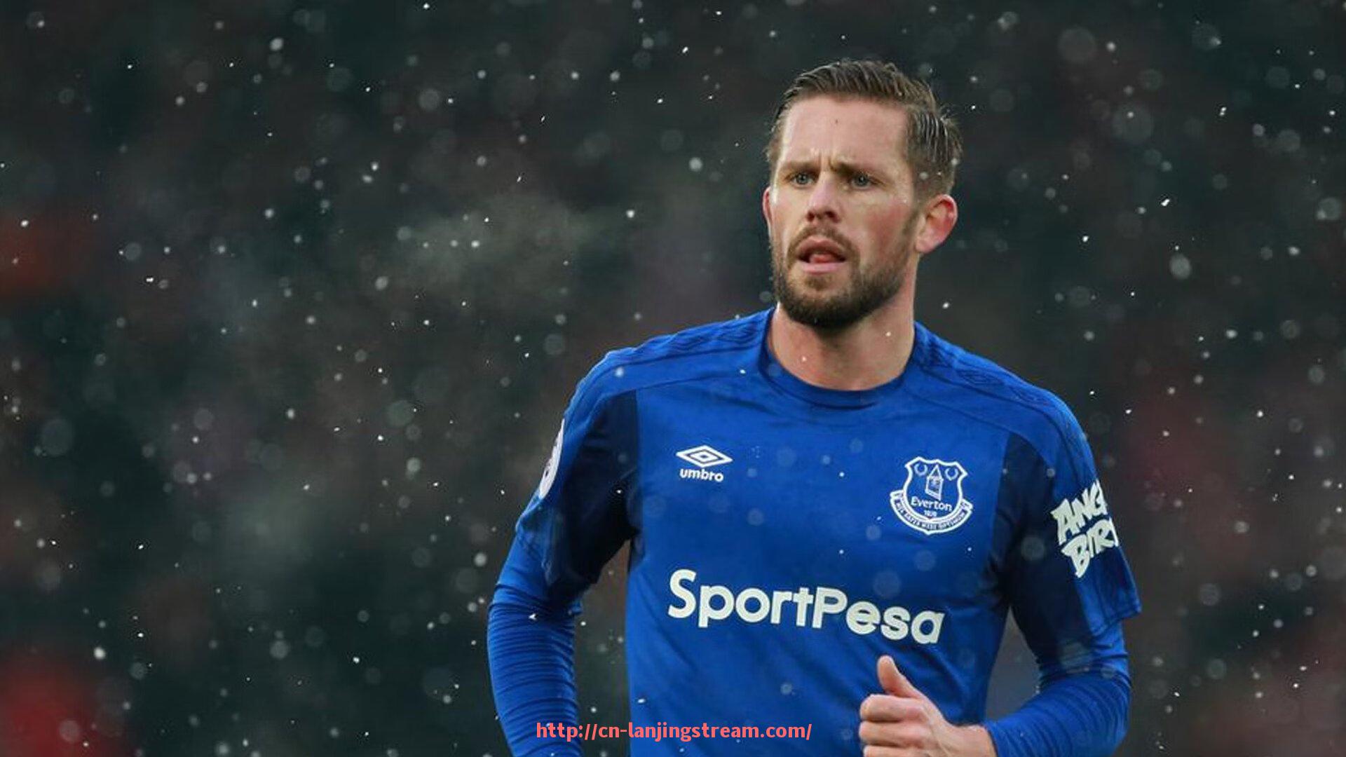 蓝鲸体育直播-世俱杯裁判判罚历史记录及判罚趋势分析