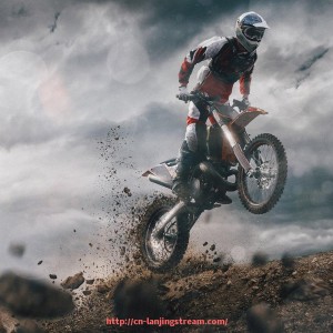 蓝鲸体育直播-米兰意甲足球队服款式及设计演变详解